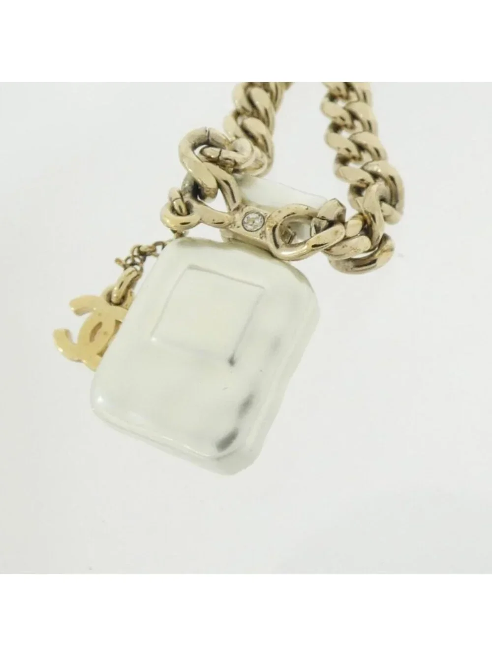 Chanel Necklace Gold